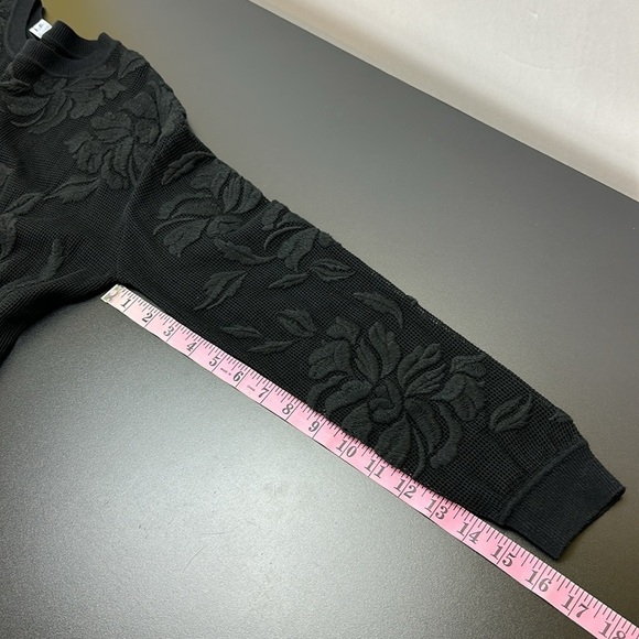 Bailey/44 Black Open Knit Floral Embroidered Top XS Oversized Mesh Goth - Picture 9 of 11